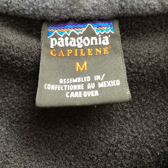 Patagonia Capilene 1/4 Zip Black Pullover - Picture 4 of 5